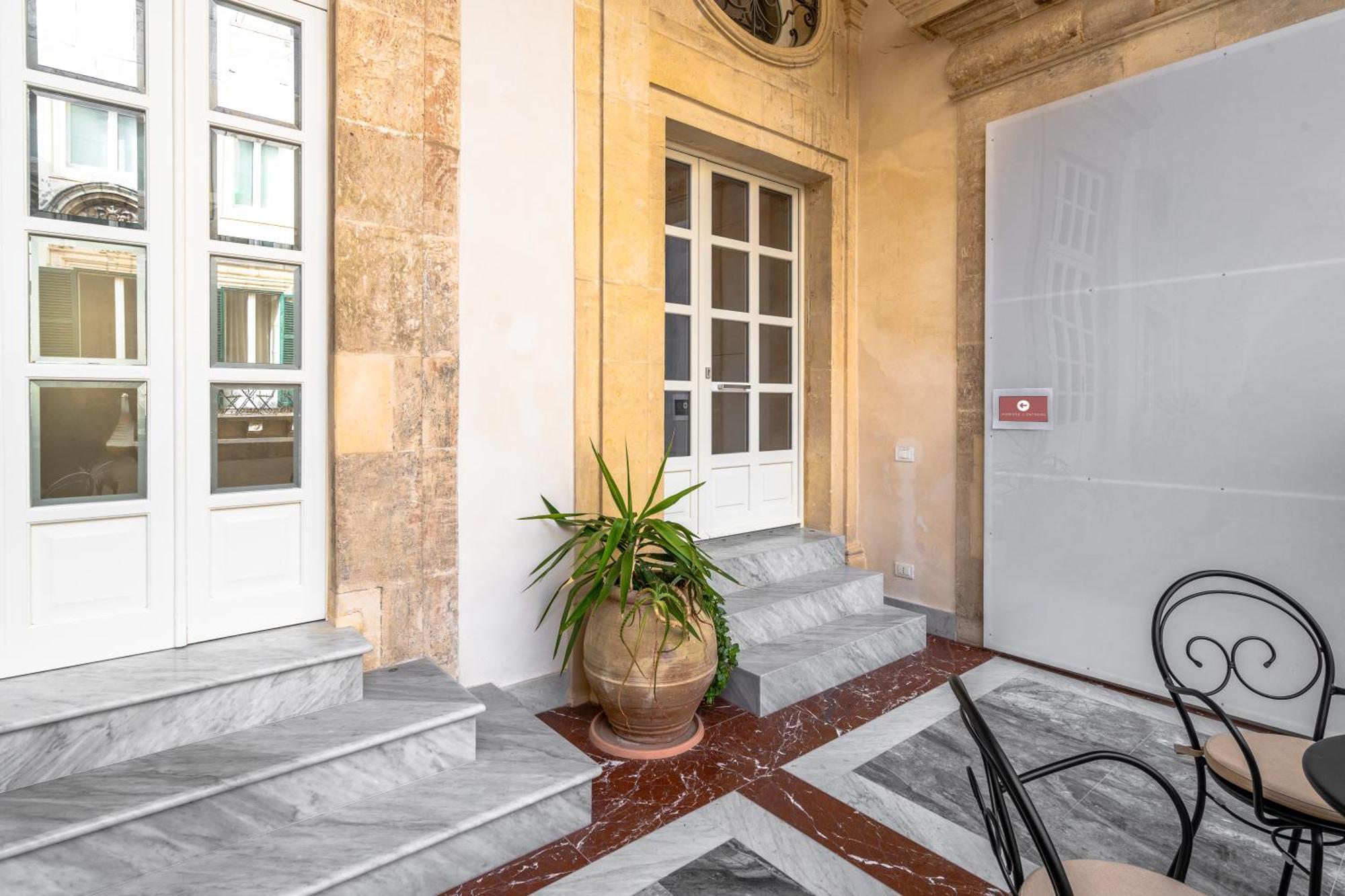Apartament Loggiato Verga Luxury By Bed&bros